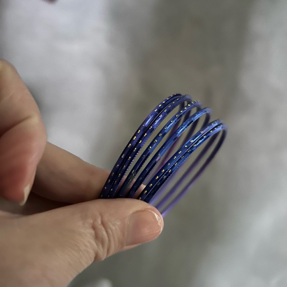 Set of 6 Royal Blue Diamond Cut Metal Bangles Bracelets